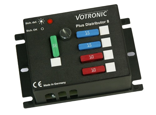 Votronic Plus Distributor 8 - 12V/24V